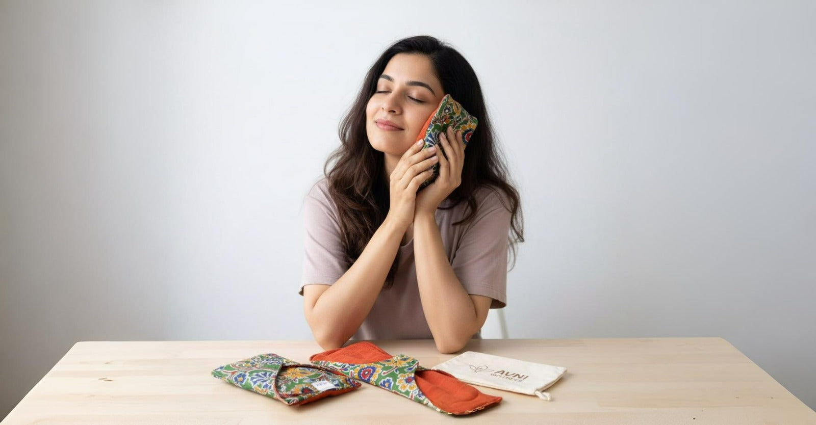 Safest Reusable Pads for Sensitive Skin Avni Wellness